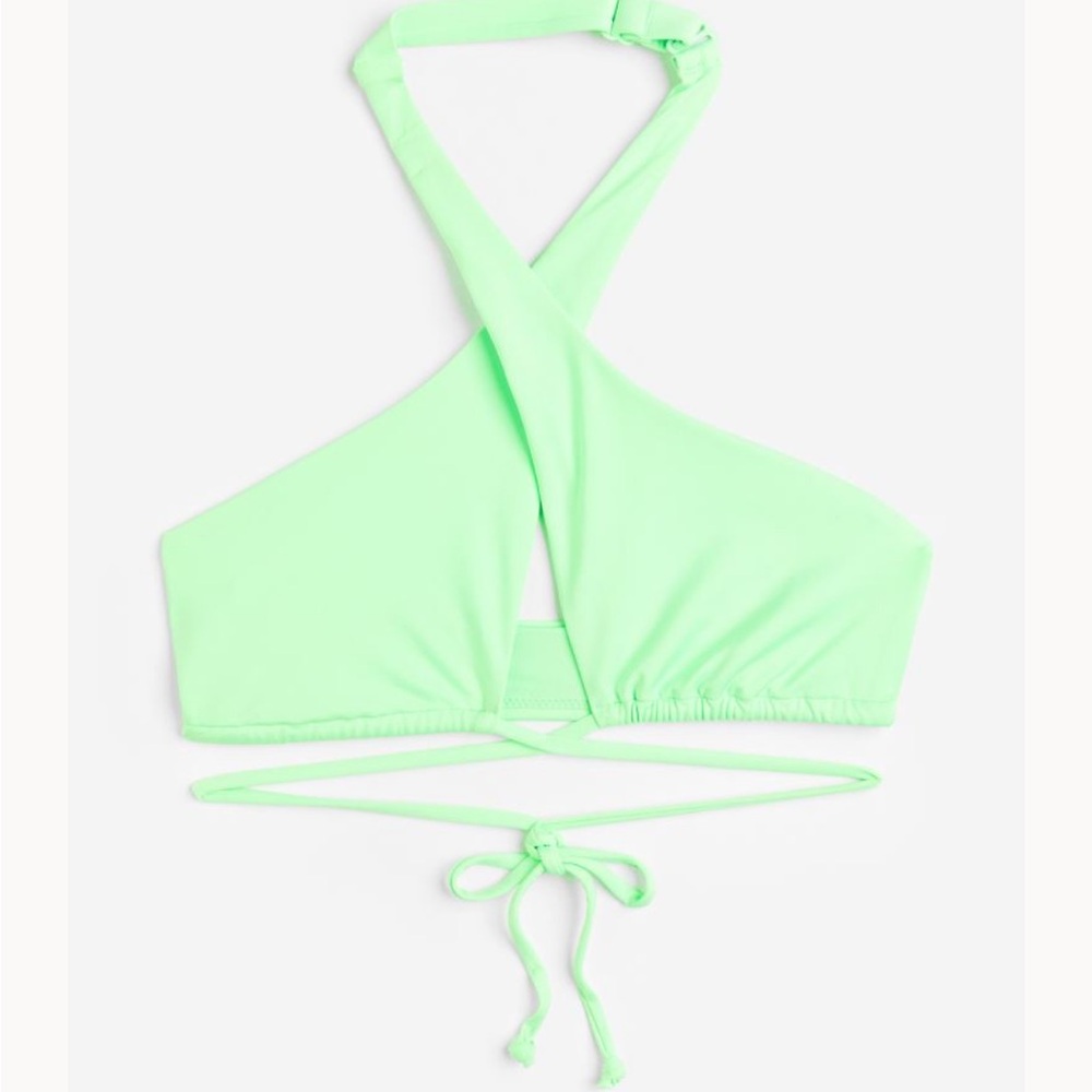 NWT H&M bikini top. Size 12